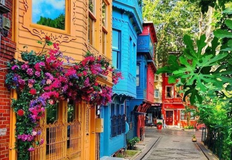 RAMAZAN BAYRAMI ÖZEL GÜNÜBİRLİK İSTANBUL / ÜSKÜDAR - KUZGUNCUK - BEYLERBEYİ SARAYI TURU