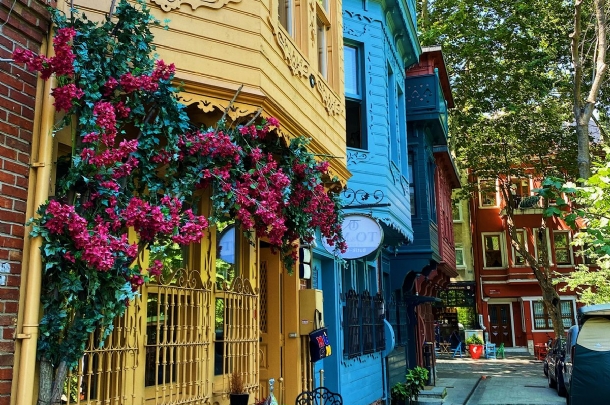 GÜNÜBİRLİK İSTANBUL / ÜSKÜDAR - KUZGUNCUK - BEYLERBEYİ SARAYI TURU