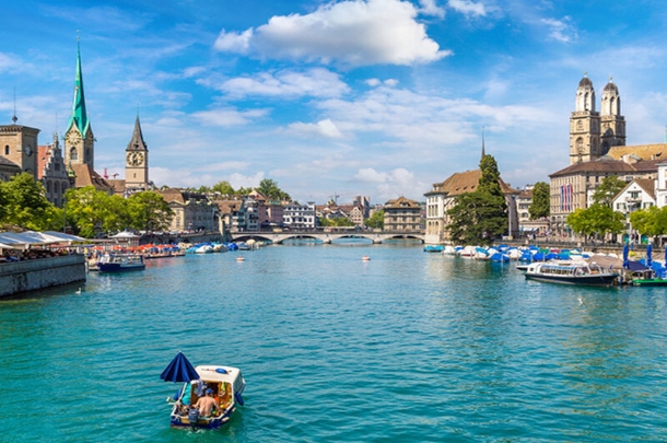 YILBAŞI ÖZEL  GÖRKEMLİ RÜYA ÜÇGENİ İSVİÇRE – FRANSA – ALMANYA  (BASEL, STRASBOURG VE FREIBURG ŞEHİR TURLARI DAHİL)