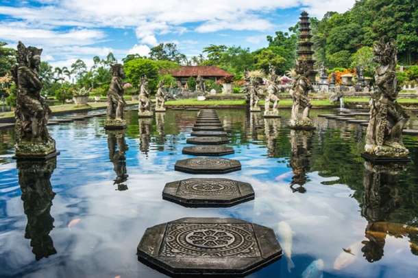 ✈️ UÇAKLI SİNGAPUR GÖRKEMLİ TROPİKAL ADA TURU: BALİ 🌴