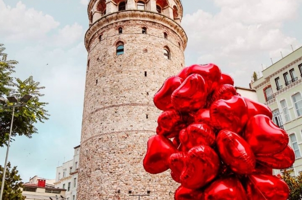 SEVGİLİLER GÜNÜ’NE ÖZEL  GÜNÜBİRLİK ORTAKÖY – TAKSİM – GALATA KULESİ –KARAKÖY TURU