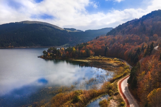 SEVGİLİLER GÜNÜ ÖZEL ABANT & GÖLCÜK & AKKAYA TRAVERTENLERİ & SAMANDERE ŞELALESİ TURU