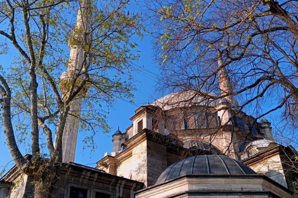 BERAT KANDİLİ’NE ÖZEL İSTANBUL CAMİİLER TURU