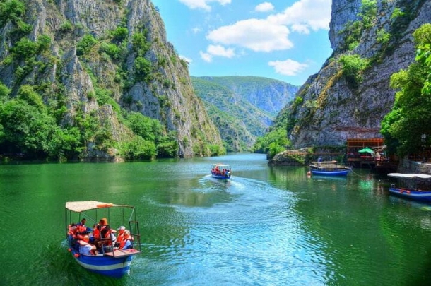 VİZESİZ UÇAKLI BALKAN MASALI TURU