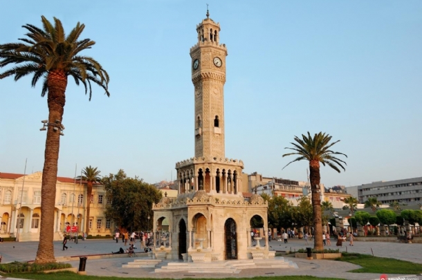NERGİS ÇİÇEĞİ FESTİVALİNE ÖZEL İZMİR TURU - 1 GECE OTEL KONAKLAMALI